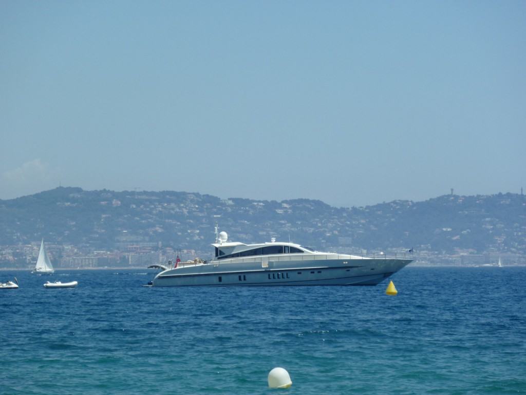 POWER BOAT PIXAWAY